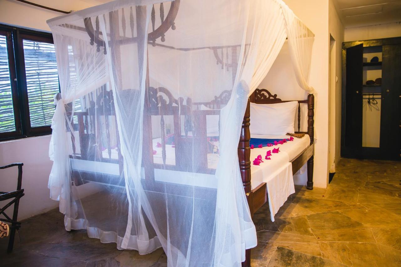 Moonshine Boutique Hotel